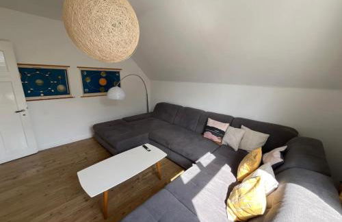 Moderne Altbauwohnung im Grünen - Foto 4