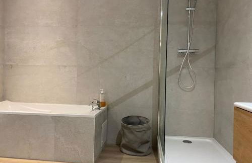 Maison entière 6 personnes jardin terrasses et garage - Foto 4