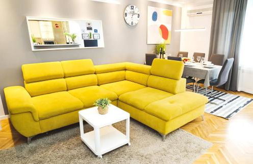 Casa de Dinca, 2 bedroom, big balcony, free parking zone - Foto 1