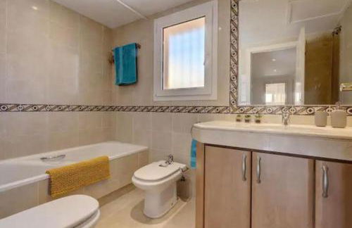 Spacious Villa Flamenco Riviera Del Sol - Photo 18