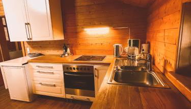 Naturnahes Familienchalet mit Garten - Wifi - Netflix - nur 15 Minuten vom Chiemsee und 35 Minuten von München entfernt - Foto 4