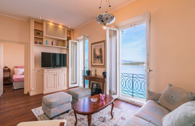 Mouragia Luxury Seaview Suite by Konnect - Foto 6