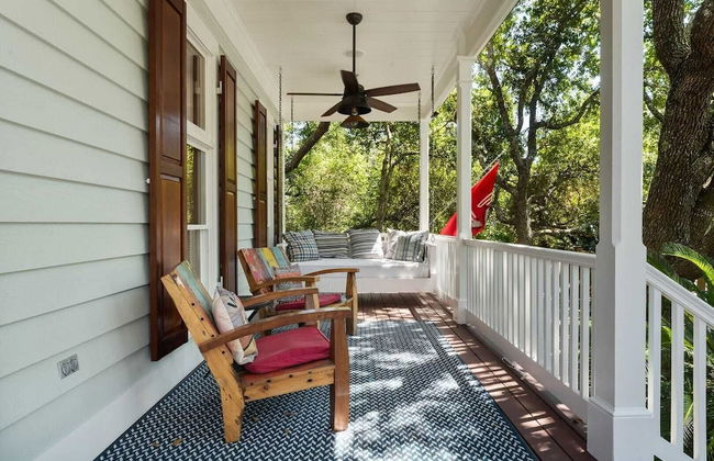 30A Grayt'n Greatful by Avantstay Charming Home+cottage, Walk to Western Lake - Foto 2