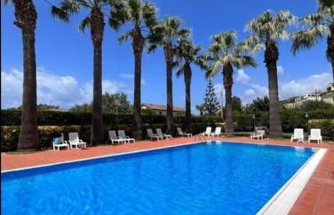 Villa Laura Residence Hotel Apartments & Studios - Foto 1