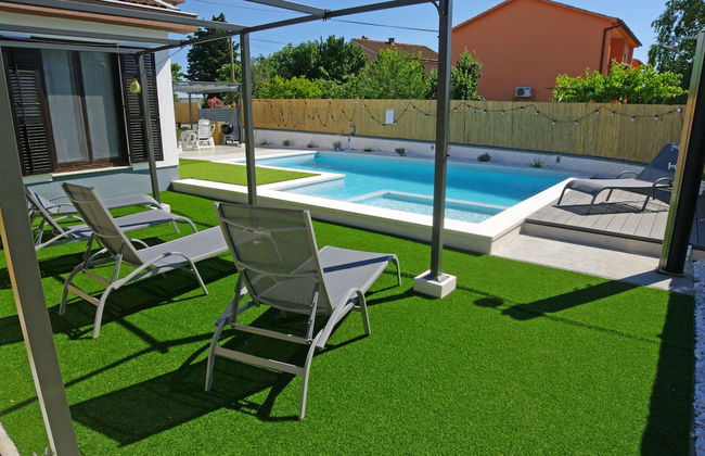 Kuntrada 45 with heated pool and kids pool - Foto 19