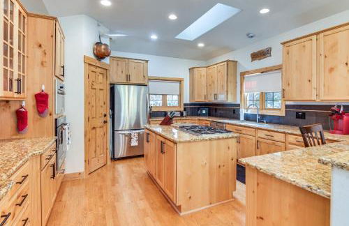 Mtn-View Cabin with Private Hot Tub in Georgetown! - Foto 4