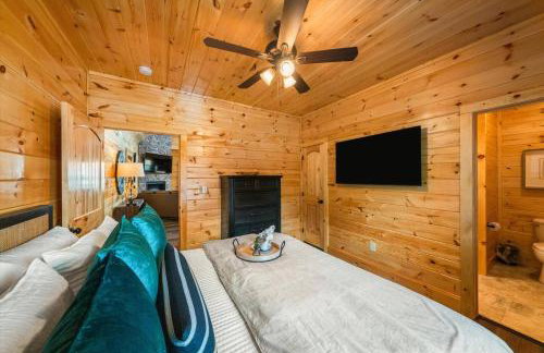 Dollywood Retreat Heated Pool Close to Parkway - Foto 46