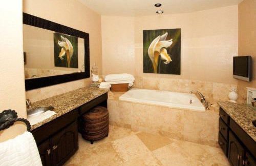 Private Luxury Estate on 5 acres - Foto 22