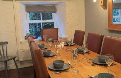 Farmhouse with Log Fire & On-Site Dog Field - Foto 19