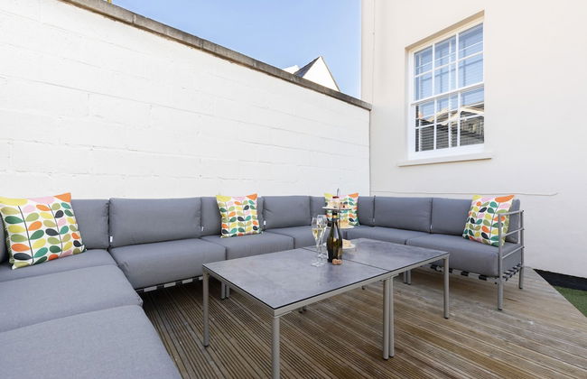 Elliot Oliver - Stunning 6 Bedroom Regency House With Parking - Photo 34