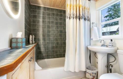 Casa del Sol - Walk to Alberta Arts District - Photo 16