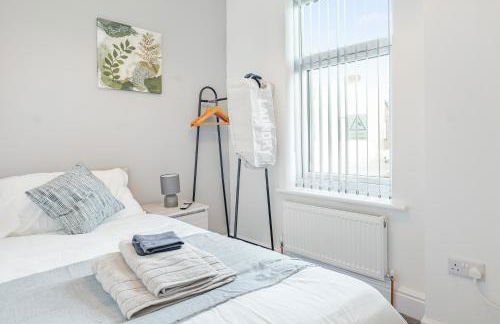 Contractor Luxury Home - Long Stays - 4 Bedrooms - Sleep 8 - Zip & Link Beds - Ultra Fast WiFi - Free Parking - Foto 25