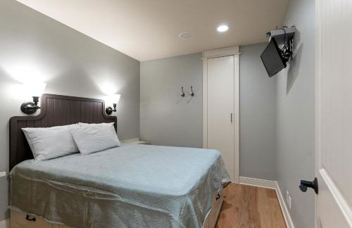 Grand Theatre Condo in the Heart of Downtown Grand Haven - Foto 22