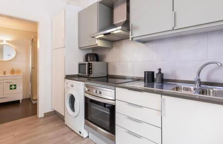 Cozy Retreat with Patio Near Sintra by LovelyStay - Foto 15