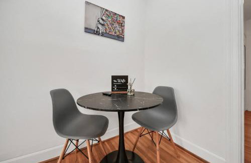 Serene Studio Escape - EADO HTX 1 - Foto 75