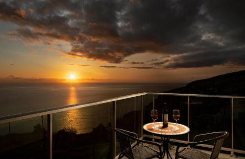 Martinho Apartment View - Photo 3