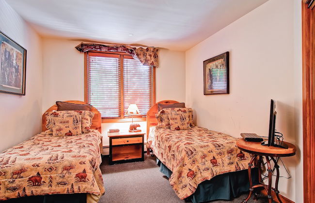 Highlands Area by East West Hospitality - Photo 5