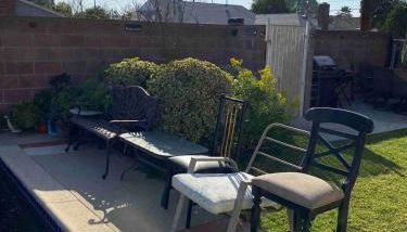 Pool Front Romantic Getaway withPrivate Entry - Foto 4