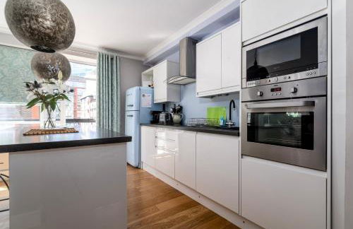 GuestReady - Fantastic home in the heart of London - Foto 2