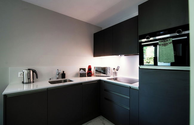 Locarno Studio Apartments - Photo 27