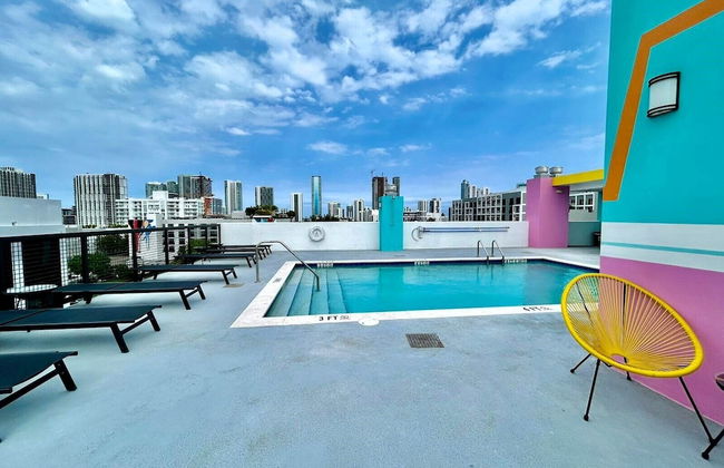 1BR Condo wRooftop Pool at Wynwood - Photo 17