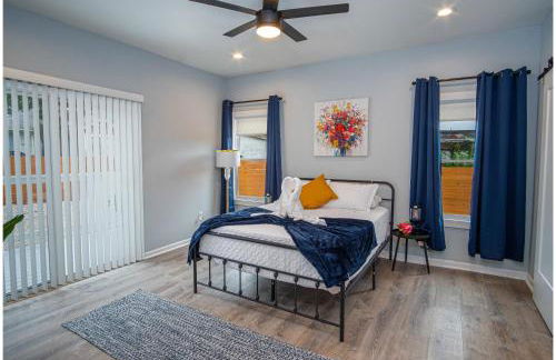 Trendy Historical Home Near Downtown Attractions - Foto 38