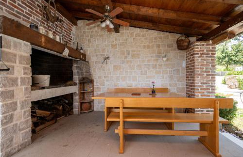 Family friendly house with a swimming pool Radovin, Zadar - 21307 - Foto 9