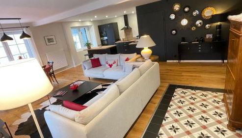 Le Hêtre Rouge - Écureuil et Geai Charme & Spa Alsace - Foto 2