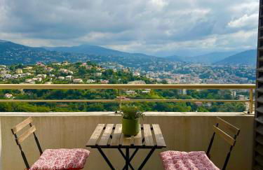 Cosy studio avec parking et vue féerique - Foto 1