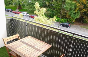 Charmant T2 proche Disney terrasse et parking souterrain - Foto 22
