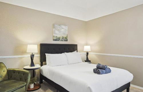 5BD Vacation Retreat - Pool Patio Cinema - Foto 26