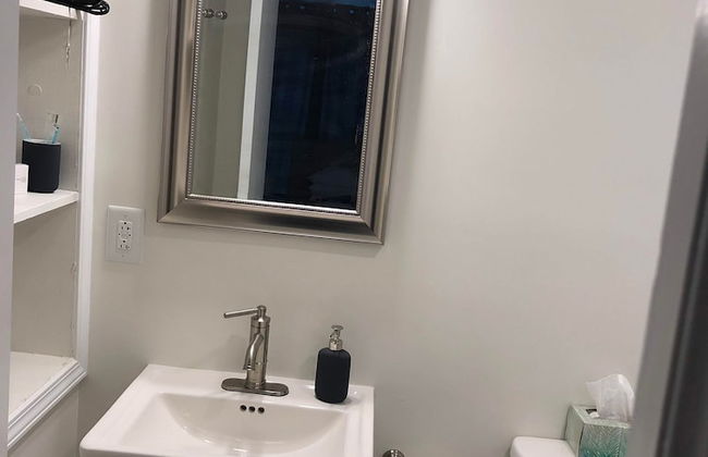 Renovated Space Close to Downtown - A - Foto 8