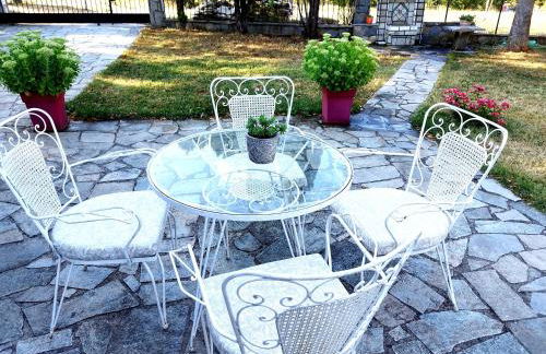 Cosy lake house, μια ανάσα πριν τη λίμνη - Photo 17