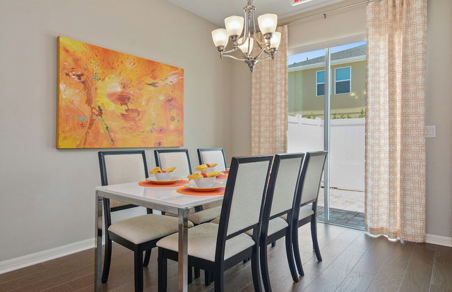 Stunning 4Bd Sleeps9 w Jacuzzi Close to Disney Compass Bay 5113 - Foto 7