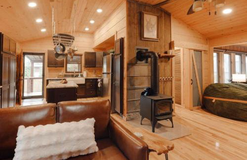 Home with Sauna & Hot Tub & Lake Access - Foto 9