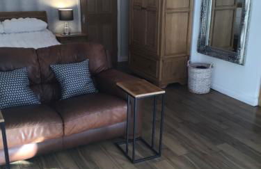 Garden Suite - Photo 29