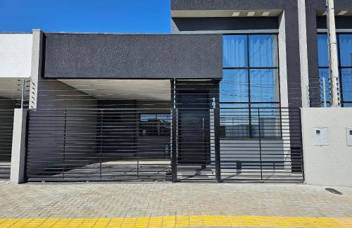 Casa Nova com 3 quartos / Churrasqueira / Banheira prox Cataratas - Foto 2