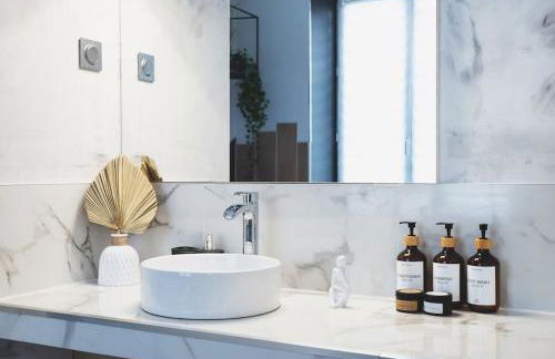 LOVE ROOM, La Douce Angevine - Foto 2