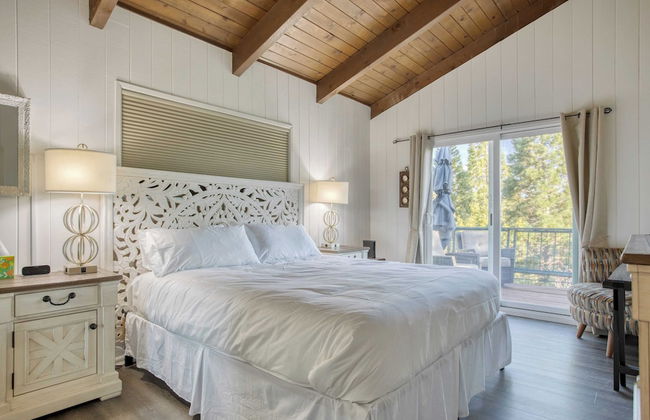 Lake Access, Game Room, Firepit, 3 Decks w/ Views Lakeview Ridge by Avantstay - Foto 19