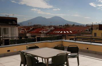Exclusive Spaccanapoli Penthouse-Terrace with Lift By HouseinNaples - Foto 10