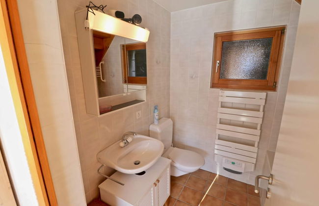 Beautiful Chalet for 10 People in Vercorin - Foto 29