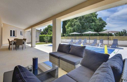 Villa mit Pool und klimatisierten Schlafzimmern - Foto 26