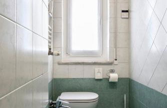 Rome City View - 2 Bedroom Apartment for 4 - Photo 37