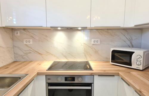 Olive Tree - House with Pool - Photo 10