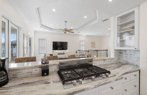 Gulf Views 6 Br Elevator Community Pool - Foto 14