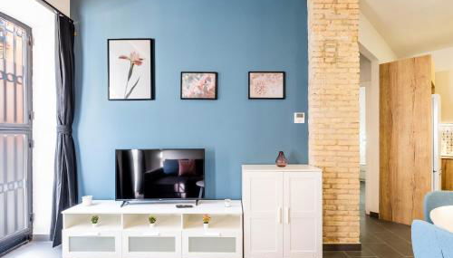 New and Modern Apartment with Comfy Beds - Photo 5