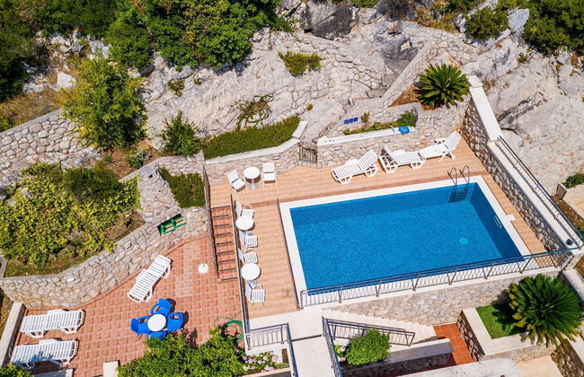 Villa Borna Apartments - Photo 31