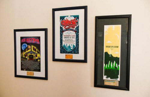 Near bustling Magazine St with bikes - Foto 15