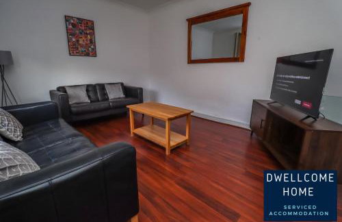 Free Driveway Parking, Fast WIFI, Ideal for long term contractor, etc stays - Dwellcome Home Ltd 3 Bedroom Boldon House - see our site for assurance - Foto 12