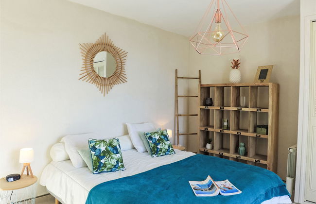 3 bedroom House in Roquebrune-sur-Argens with private pool and garden - Foto 4